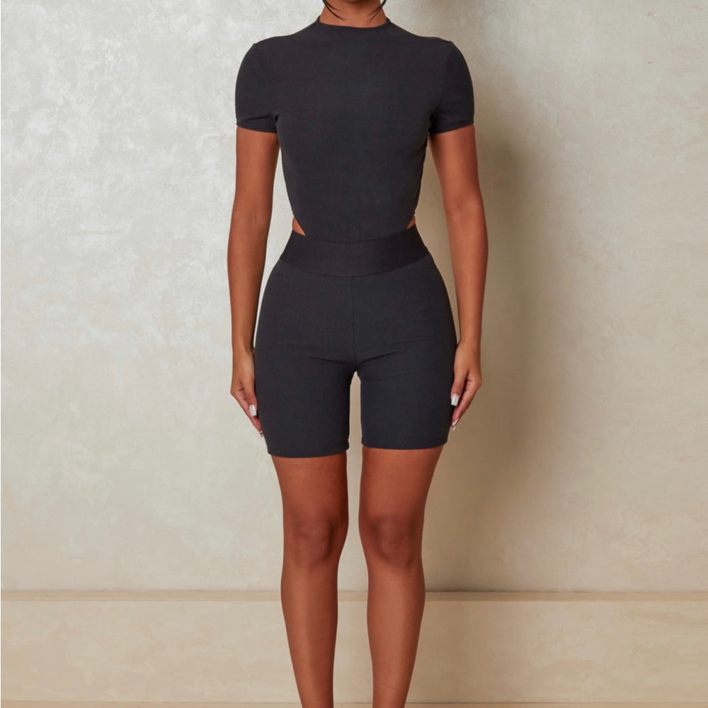 Two piece set
